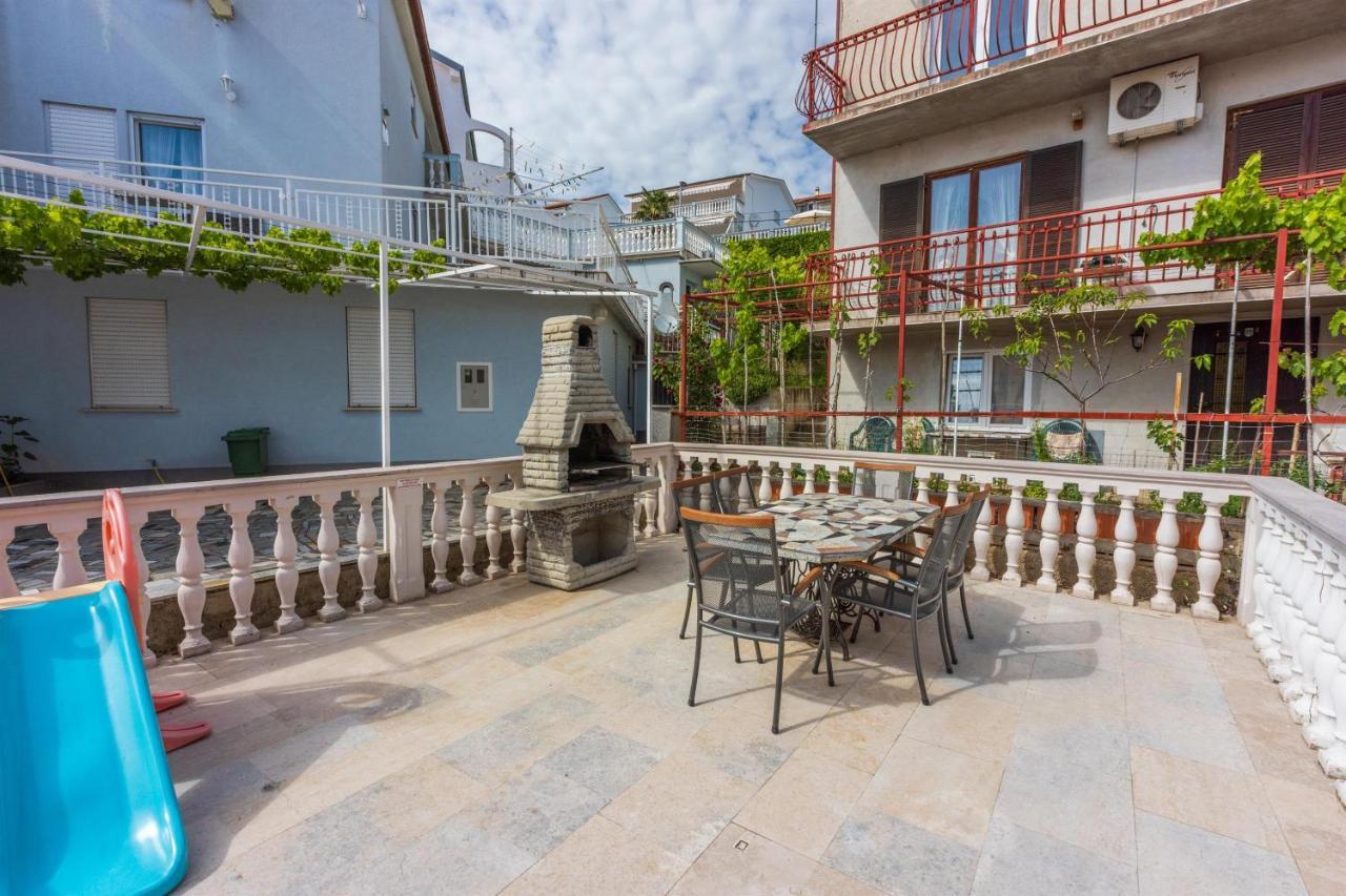 Apartments Mirela Цриквениця Екстер'єр фото