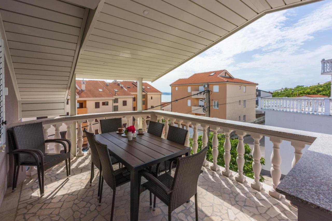 Apartments Mirela Цриквениця Екстер'єр фото