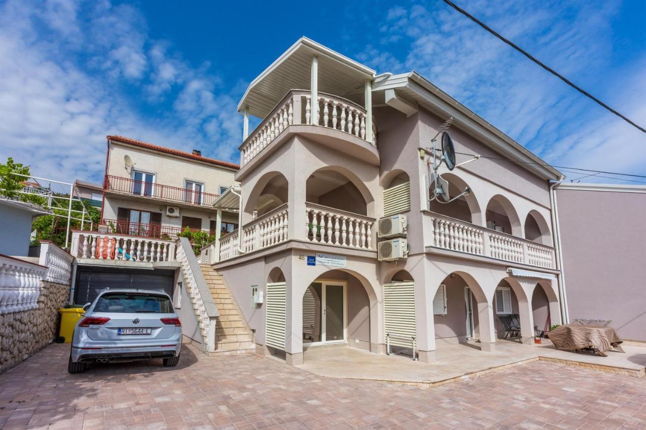 Apartments Mirela Цриквениця Екстер'єр фото