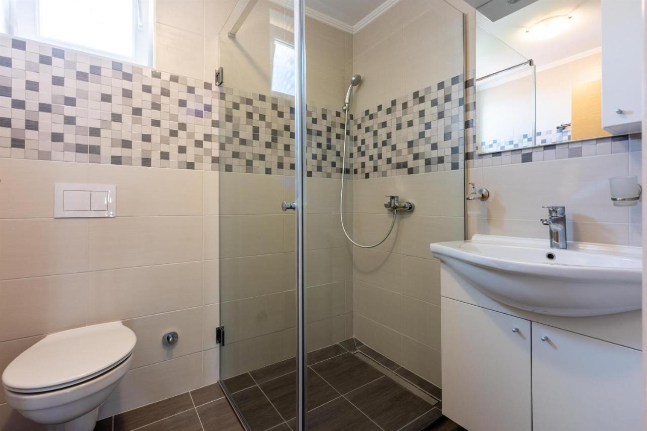 Apartments Mirela Цриквениця Екстер'єр фото