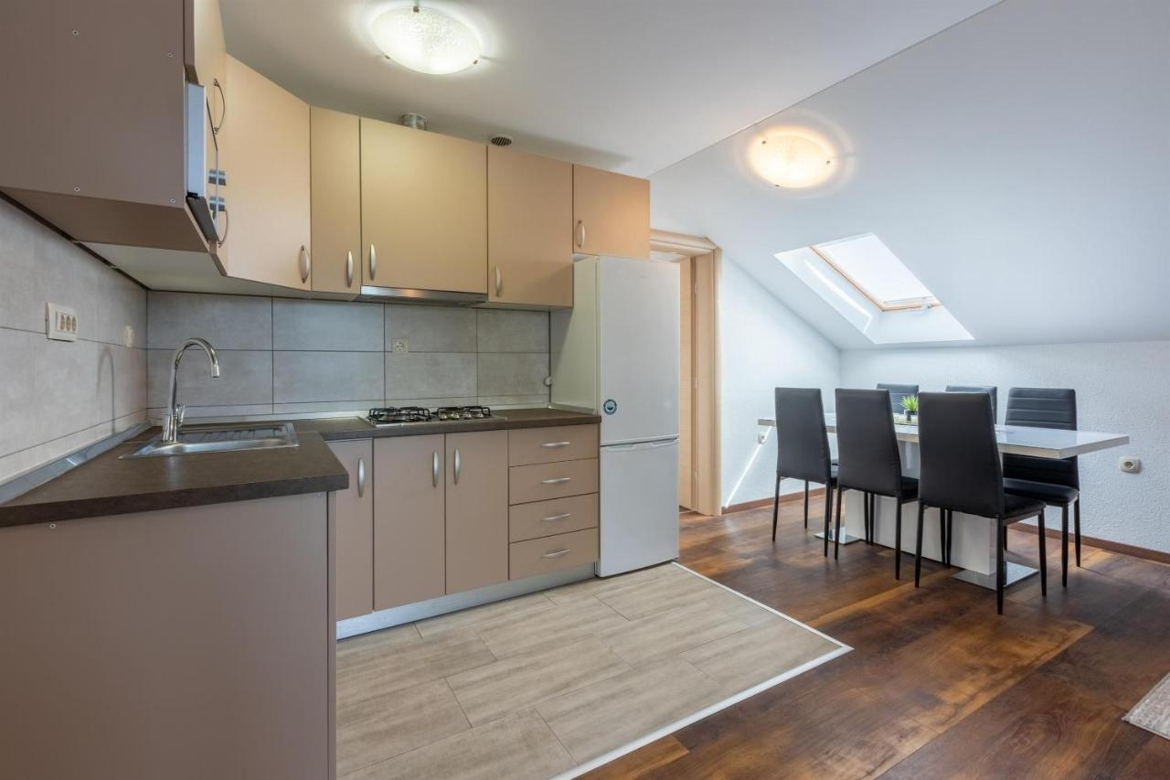 Apartments Mirela Цриквениця Екстер'єр фото