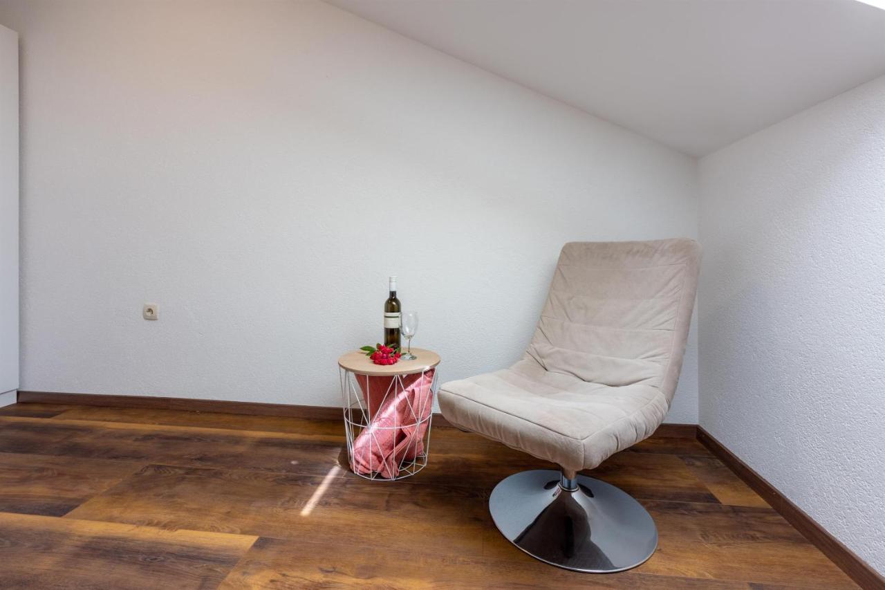 Apartments Mirela Цриквениця Екстер'єр фото