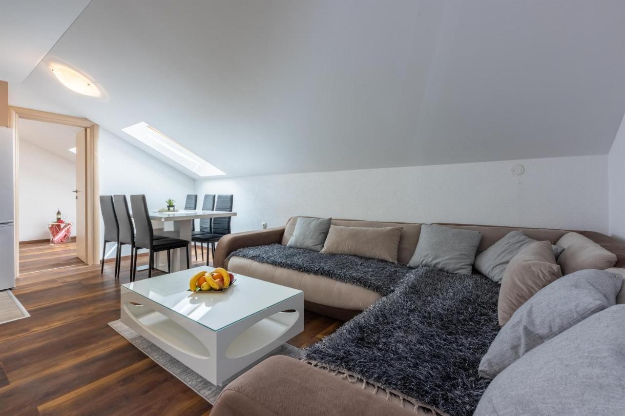 Apartments Mirela Цриквениця Екстер'єр фото